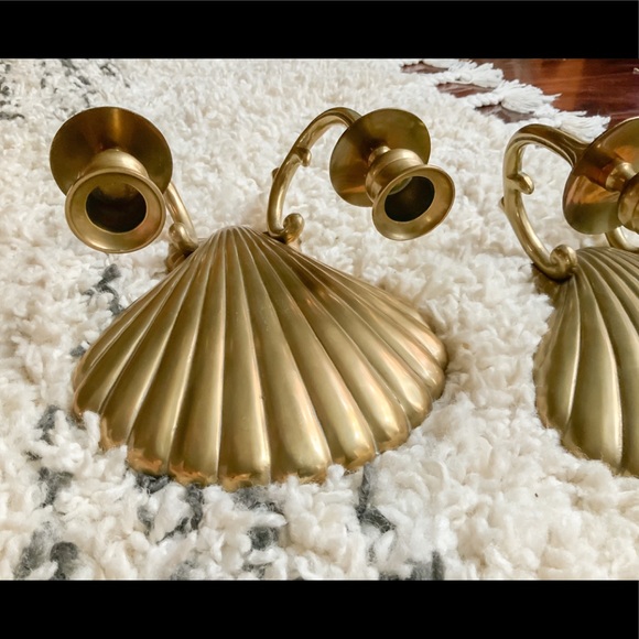 ✨SOLD✨Vintage Solid Brass Seashell Wall Sconce - Picture 5 of 9